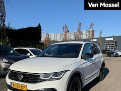 Volkswagen Tiguan - 1.4 TSI eHybrid R-Line Business | Automaat | Trekhaak | Black Style | Elektrische Kofferba