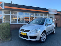 Suzuki SX4 - 1.6 Comfort