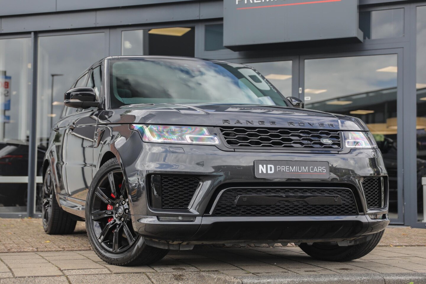 Land Rover Range Rover Sport - P400e HSE Dynamic Stealth | Meridian | Pano dak | Matrix | Carpathian Grey - AutoWereld.nl