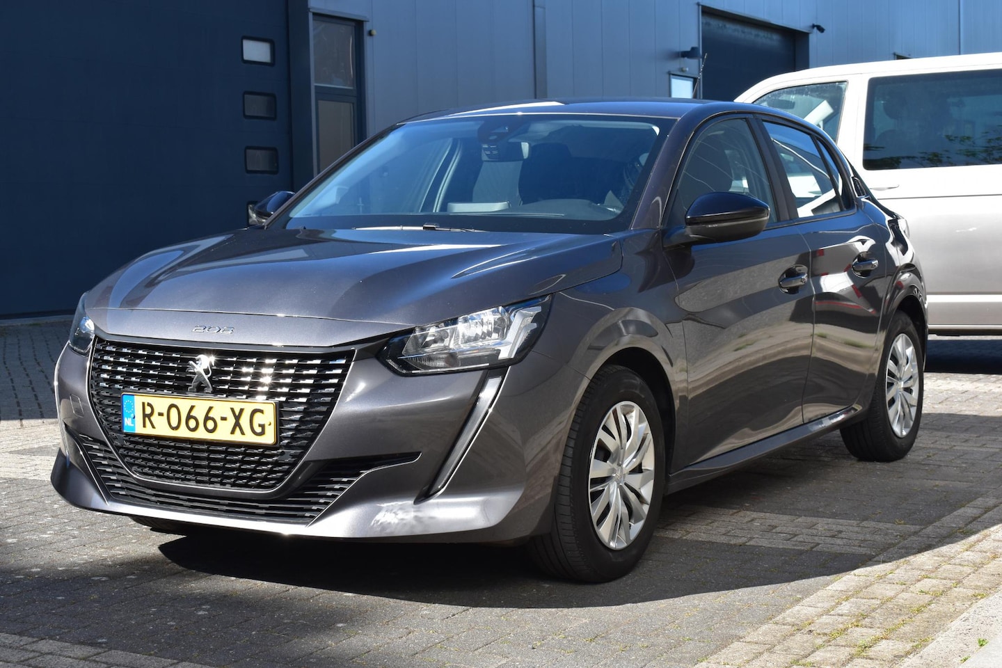 Peugeot 208 - 1.2 PureTech Active 67.000KM NAP dec-2022 NL / btw-auto met garantie - AutoWereld.nl