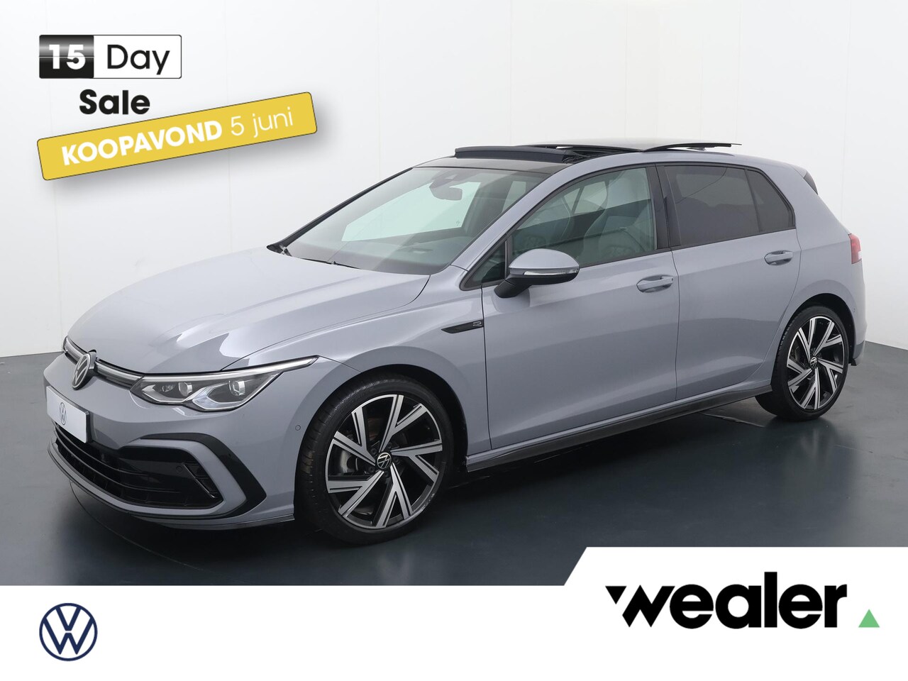 Volkswagen Golf - 1.5 eTSI R-Line Business | 150 PK | Automaat | Head-up display | Achteruitrijcamera | R-Li - AutoWereld.nl