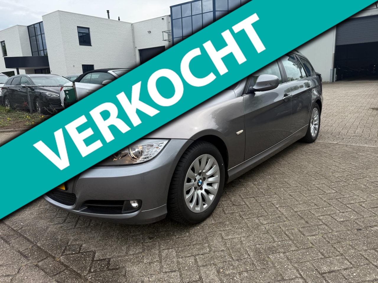 BMW 3-serie Touring - 320d Business Line Bj 2009 Exportprice EX BPM!! - AutoWereld.nl