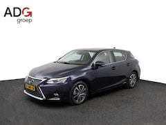 Lexus CT 200h - Ultimate Edition | Parkeersensoren voor en achter | Fietsendragerbeugel | Premium navigati