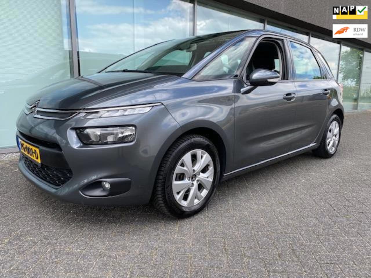 Citroën C4 Picasso - 1.6 HDi CLIM. BJ 1-2015 - AutoWereld.nl