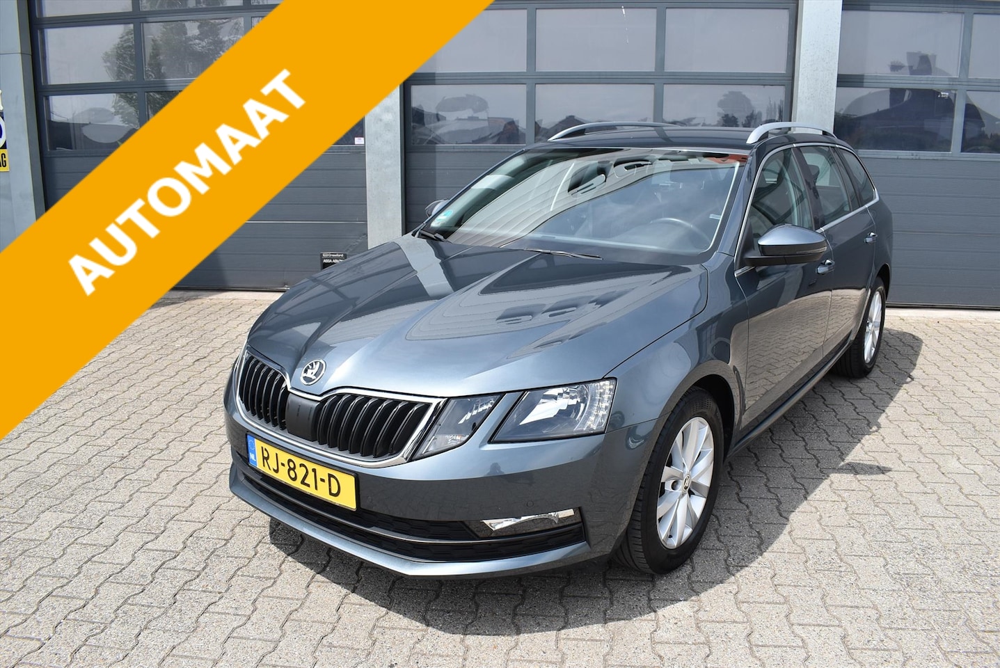 Skoda Octavia Combi - 1.4 TSI Greentech 150pk DSG-7 Ambition Business - AutoWereld.nl