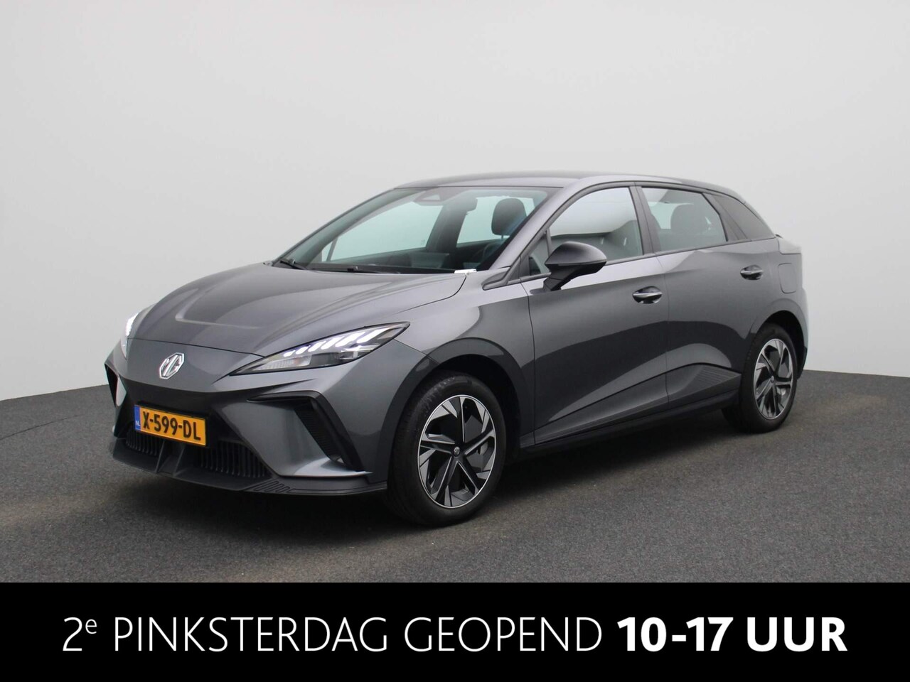 MG MG4 Electric - Standard 51 kWh | Apple CarPay | Adaptive Cruise Control | Led Koplampen | Parkeersensoren - AutoWereld.nl