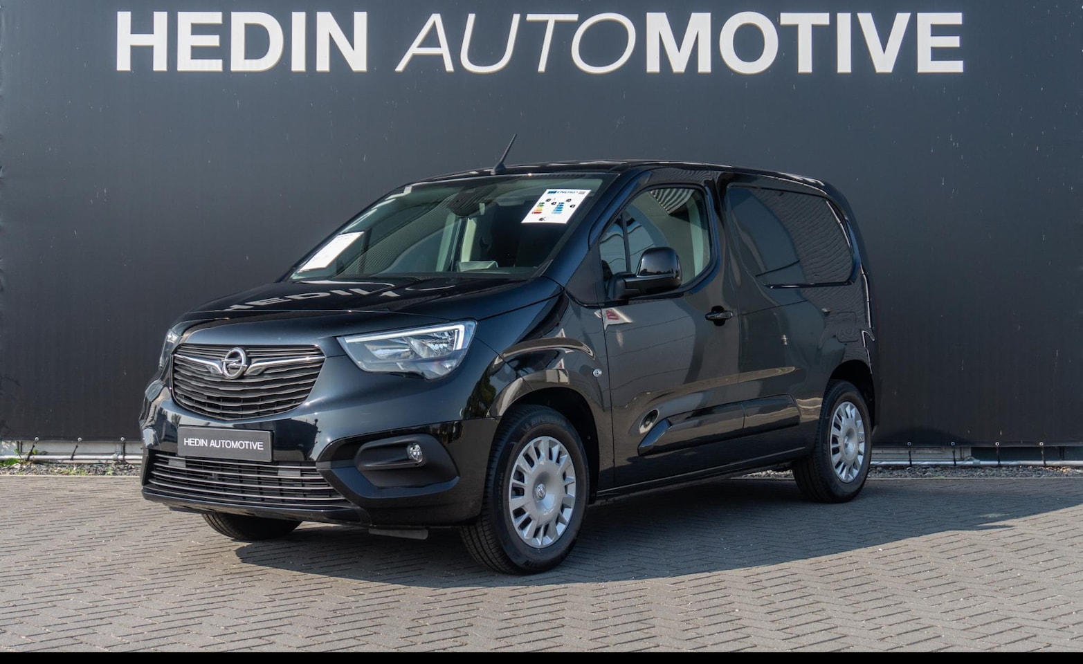 Opel Combo Electric - 136pk L1 50kWh | Airco | Cruisecontrol | Carplay | Rijdende Demo, Vraag naar de beschikbaa - AutoWereld.nl