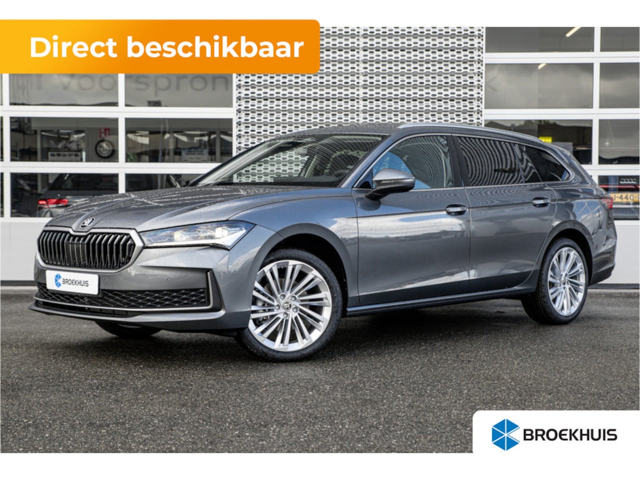 Skoda Superb Combi - First Edition | Achteruitrijcamera | Climatronic, elektronische airconditioning met 3 klim - AutoWereld.nl