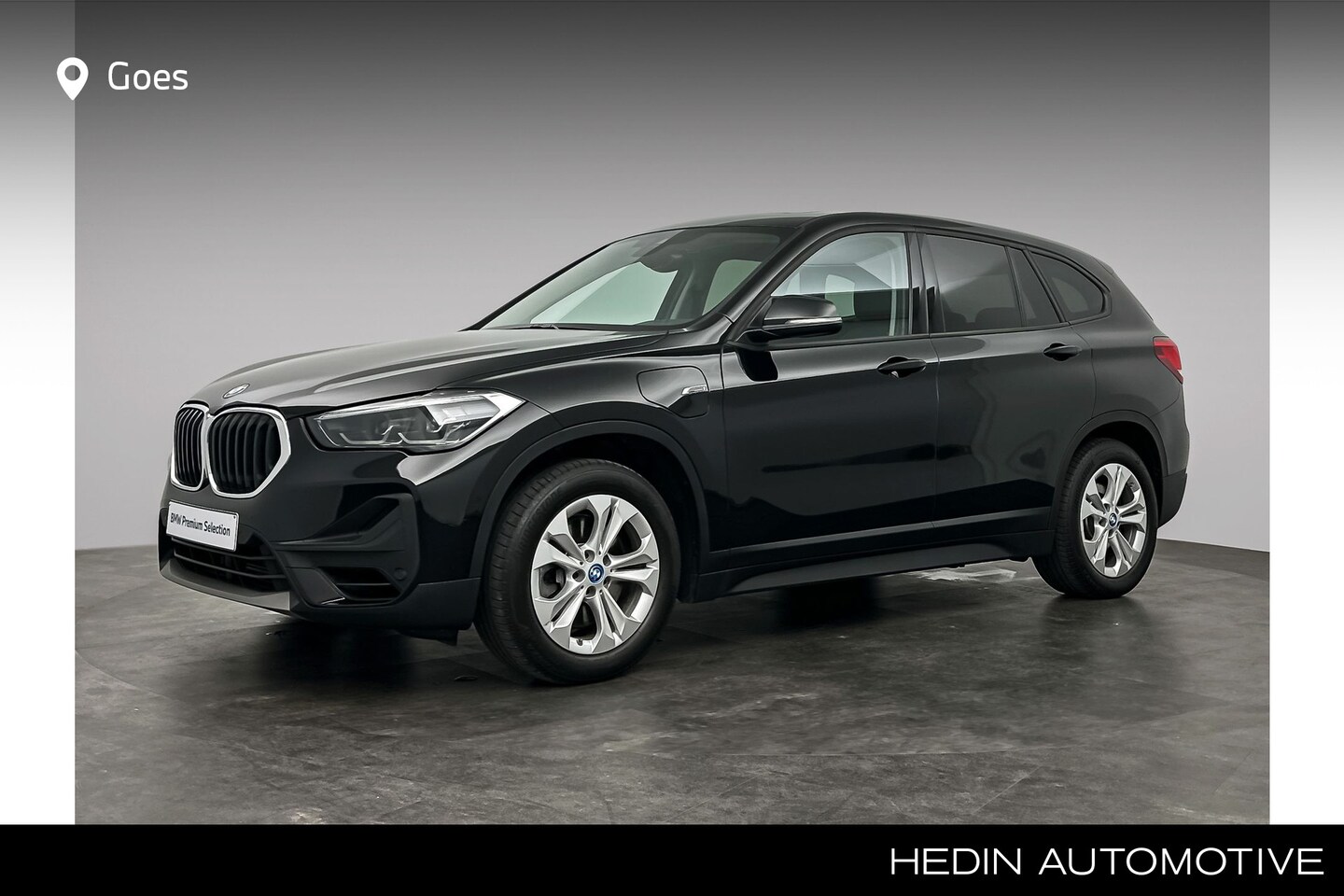 BMW X1 - xDrive25e Sport-line | Trekhaak | Panoramadak | Stoelverwarming | Sportstoelen | Extra get - AutoWereld.nl