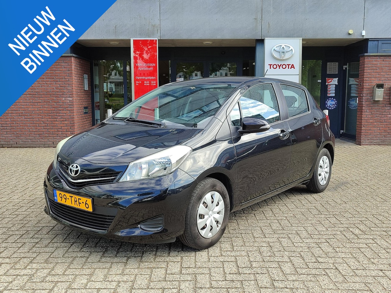 Toyota Yaris - 1.0 VVT-i ASPIRATION 1E-EIG BLUETOOTH AIRCO CAMERA EL-RAMEN/SPIEGELS NL-AUTO 100% DEALERON - AutoWereld.nl