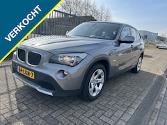 BMW X1 - sDrive18i Exec. / Leer / Prachtige Staat /