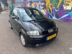 Audi A2 - 1.4 vol leer digitale werkende airco nieuwe banden stereo zeer nette auto 2001 en 230 dkm