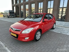 Hyundai i30 - 1.6i Dynamic Airco Cruise NAP