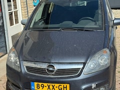 Opel Zafira - 2.2 Temptation 7 PERSOONS