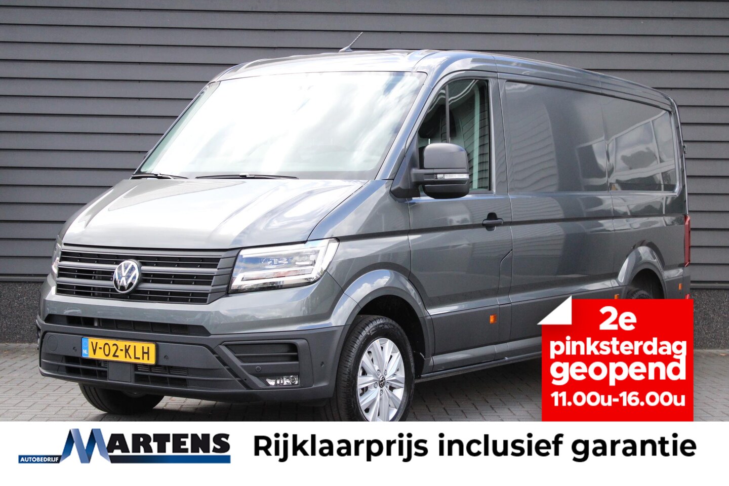 Volkswagen Crafter - Facelift 30 2.0 TDI 170pk DSG L3H2 Exclusive Facelift Trekhaak Camera Stoelverwarming Led - AutoWereld.nl