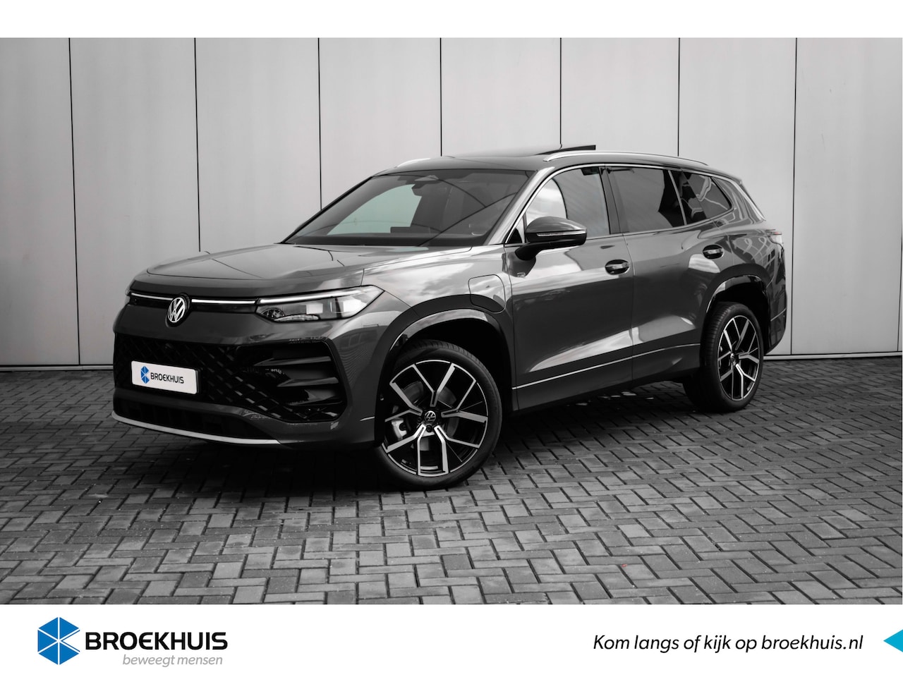 Volkswagen Tayron - 1.5 eHybrid 204 PK R-Line Edition | 360 camera | iQ Light | Multimedia Pakket Plus | Desig - AutoWereld.nl