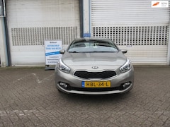 Kia Cee'd - 1.4 CVVT cruise control airco 5drs