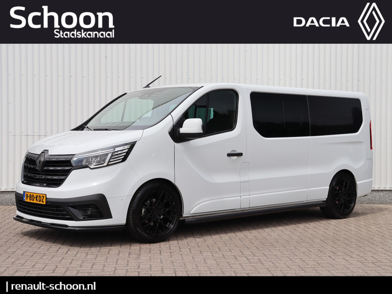 Renault Trafic - 2.0 Blue dCi EDC 170 L2H1 Extra DC Anniversary - AutoWereld.nl