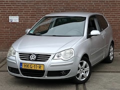 Volkswagen Polo - 1.4-16V Sportline |Airco |Nieuwe APK |Stuurbkr |