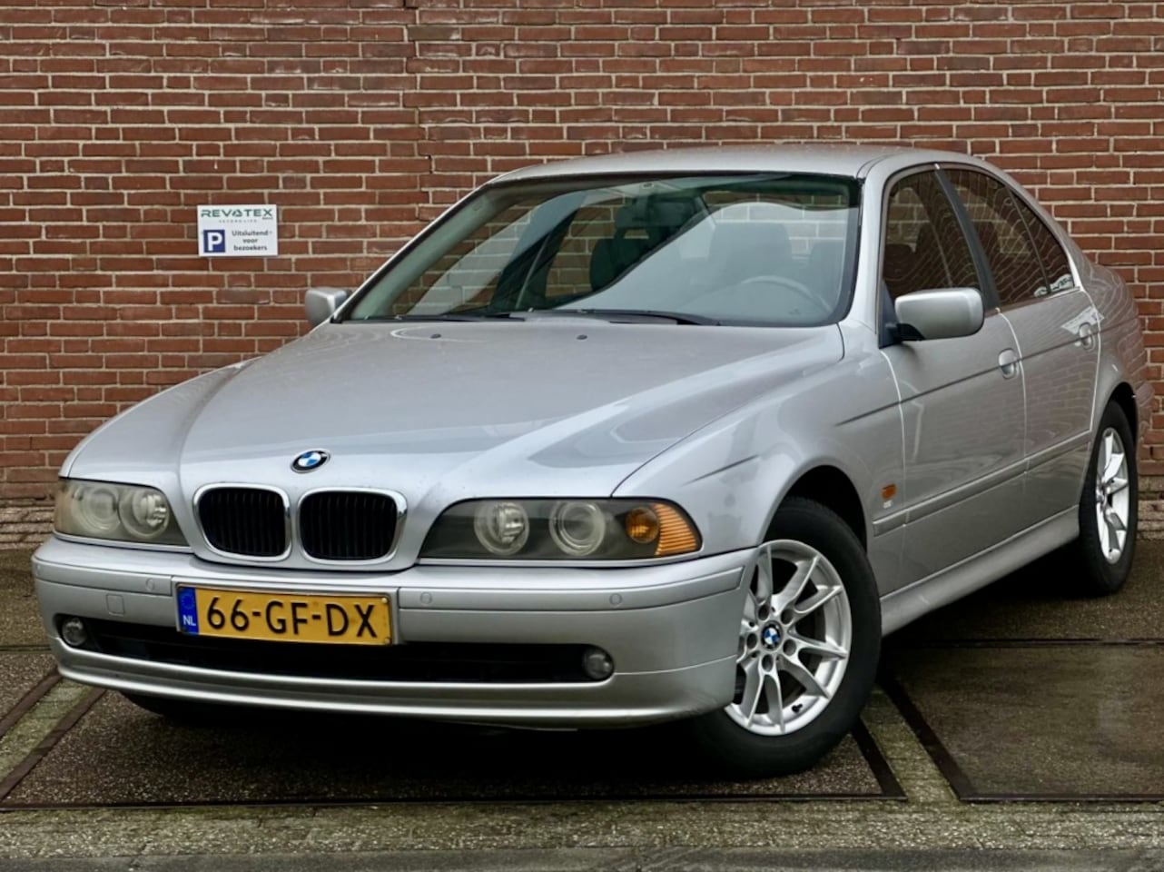 BMW 5-serie - 525i Executive |Automaat |Airco |Nieuwe APK - AutoWereld.nl