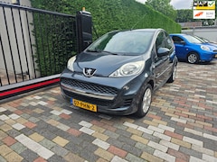 Peugeot 107 - 1.0-12V Millesim 200 2011 Airco Lm 5 Deurs