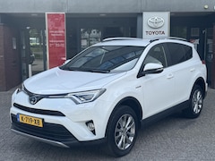 Toyota RAV4 - 2.5 Hybrid EXECUTIVE TREKHAAK STOEL/STUURVERW 360˚CAMERA LEER EL-ACHTERKLEP BLUETOOTH CLIM