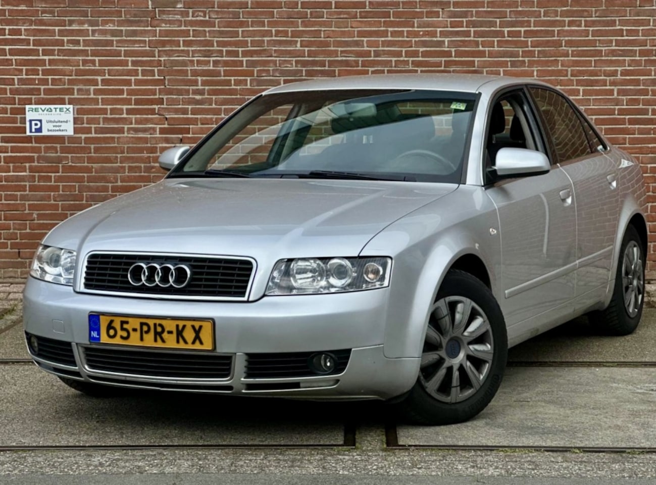 Audi A4 Limousine - 1.6 |Airco |Nieuwe APK |CruiseC |NAP - AutoWereld.nl