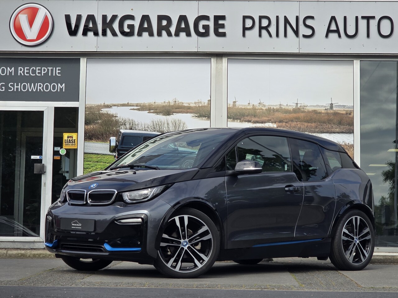 BMW i3 - S 120Ah 42 kWh For The Oceans Edition |NAV|CRUISE|CLIMA|SENSOREN| 2925 - AutoWereld.nl