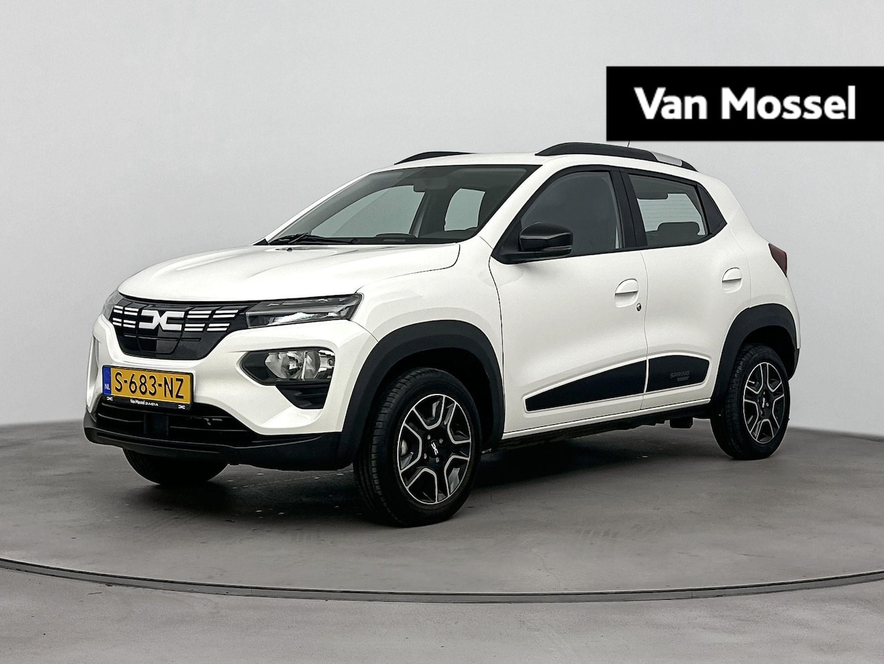 Dacia Spring - Essential 27 kWh 45PK | Airco | Radio | - AutoWereld.nl