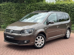 Volkswagen Touran - 1.2 TSI 105PK Match 7-Persoons Panoramadak Trekhaak