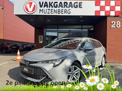 Toyota Corolla Touring Sports - 1.8 Hybrid Dynamic // NAVI // CAMERA // CLIMA // ADAPTIVE CRUISE // PDC // STOELVERWARMING
