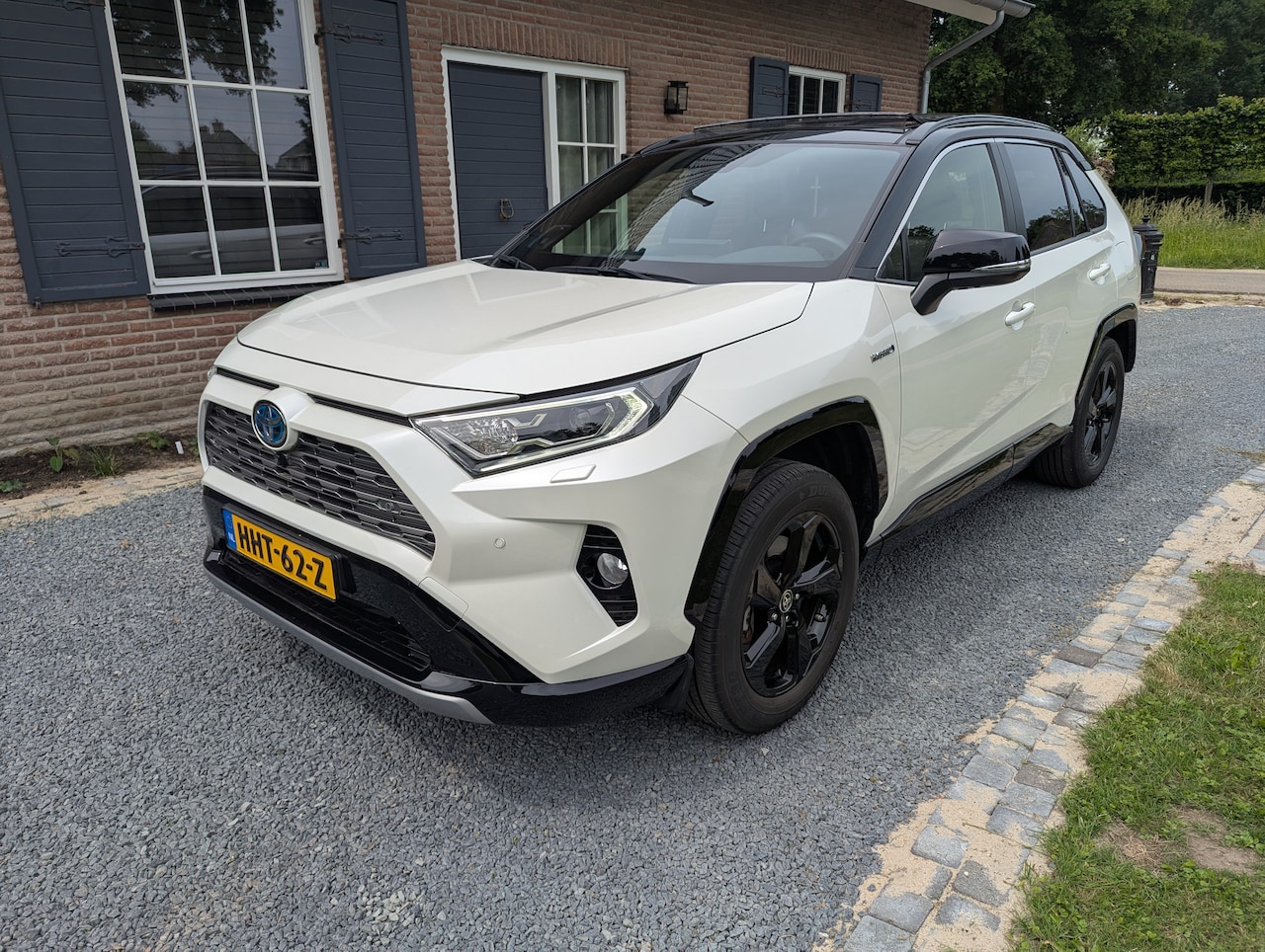 Toyota RAV4 - 2.5 Hybrid Bi-Tone - AutoWereld.nl