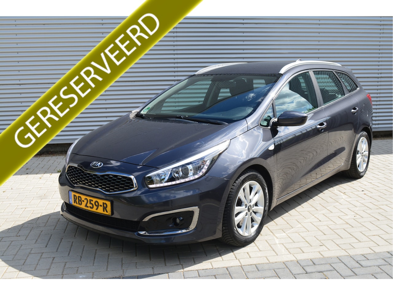Kia Cee'd Sportswagon - 1.0 T-GDi ComfortPlusLine Navigator | Navi | Camera | Cruise | Trekhaak. VOOR INFO BEL 068 - AutoWereld.nl