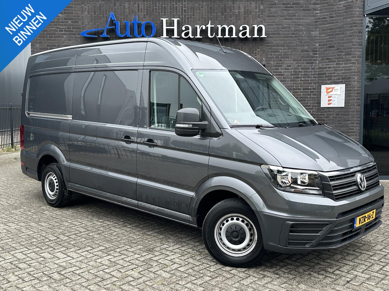 Volkswagen Crafter - 35 2.0 TDI L3H3 Highline Trekhaak|Cruise|Camera|NAVI|AppleCarplay - AutoWereld.nl