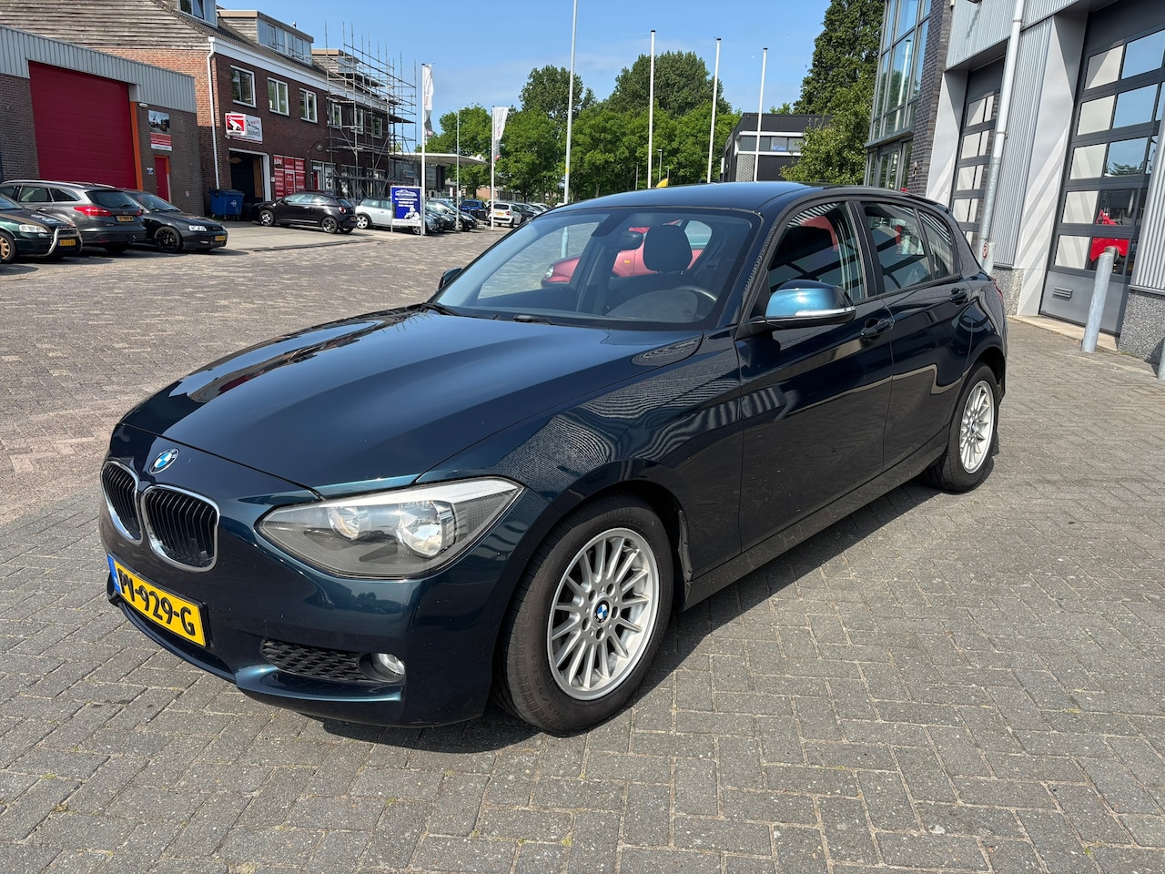 BMW 1-serie - 116i Business NWE APK BEURT - AutoWereld.nl