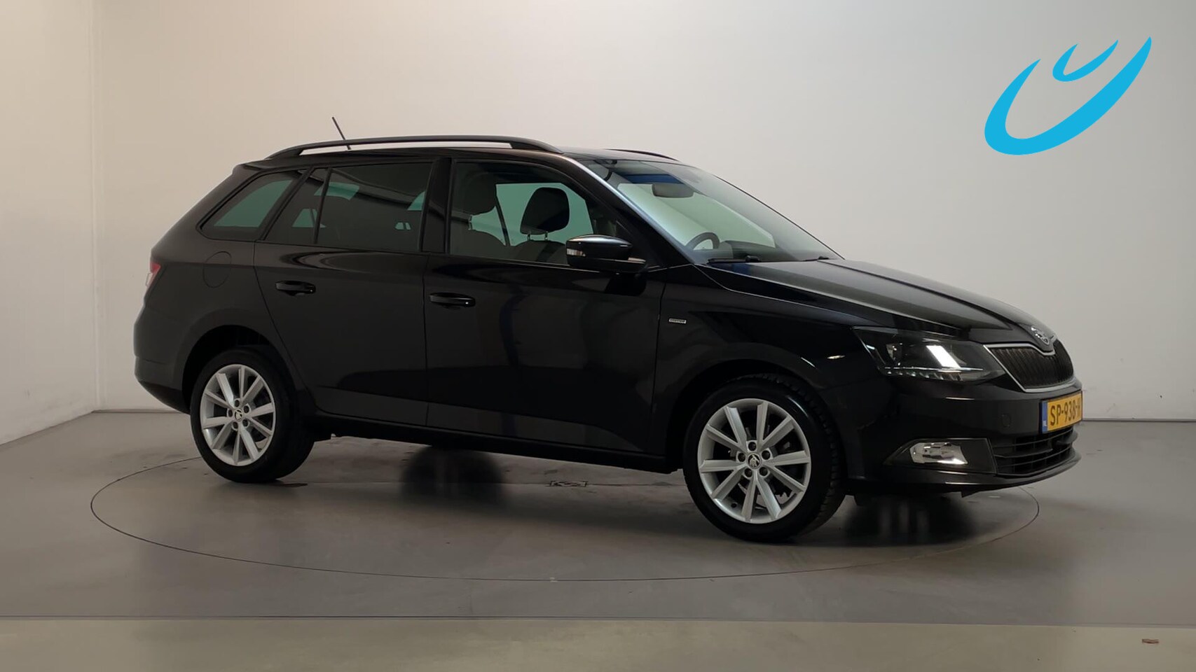 Skoda Fabia Combi - 1.0 TSI Clever Climate Control Stoelverwarming Parkeersensoren - AutoWereld.nl