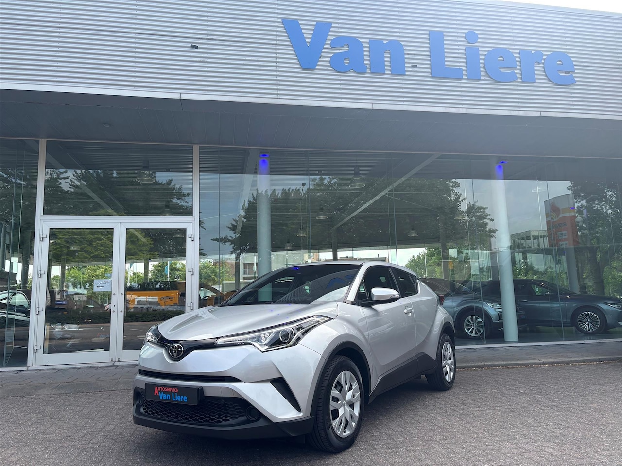 Toyota C-HR - 1.2 116pk Comfort| Airco| Adapt.Cruise|Lane Assist| Rijklaar incl 12mnd BOVAG Garantie - AutoWereld.nl