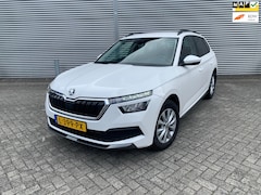 Skoda Kamiq - 1.0 TSI Style / Airco / Navigatie / Led / Sport Line/
