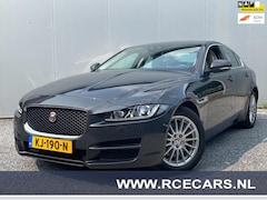 Jaguar XE - 2.0 Portfolio Automaat|Leder|Stoel-Stuurverw|Cruise|Navi|Camera|Clima|Xenon|PDC