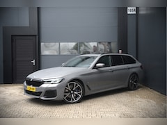 BMW 5-serie Touring - 530i High Executive M Sport | Panoramadak | Head-Up Display | Laser | Trekhaak | Stoelverw