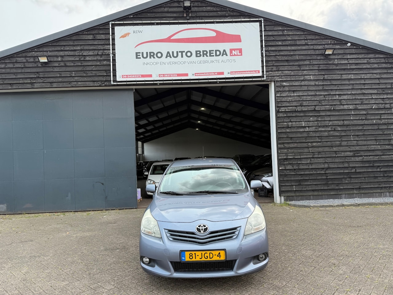 Toyota Verso - 1.8 VVT-i Aspiration 1.8 VVT-i Aspiration - AutoWereld.nl