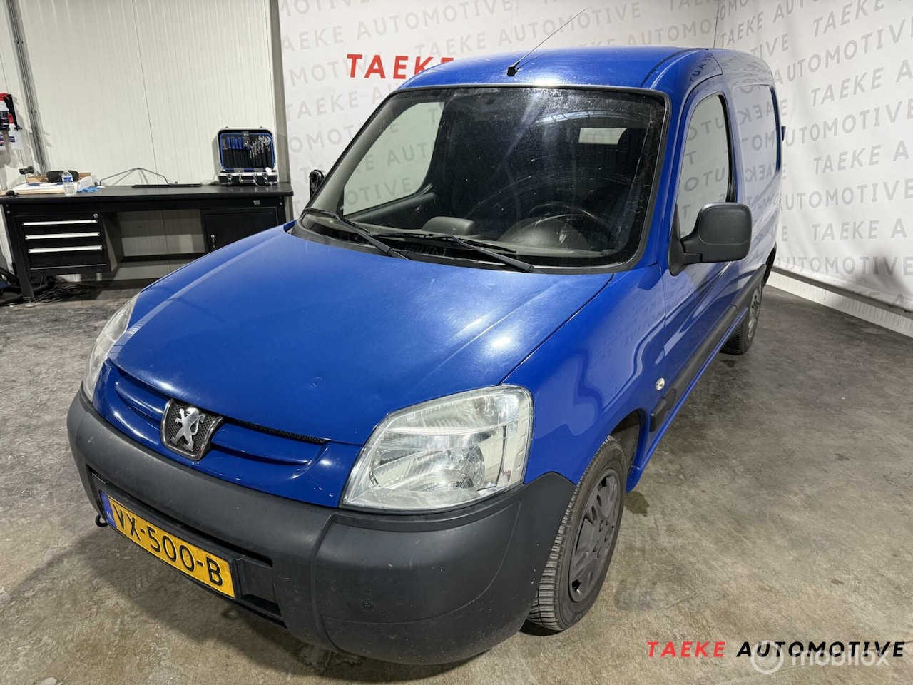 Peugeot Partner - bestel 170C 1.6 HDI Pro Airco - AutoWereld.nl