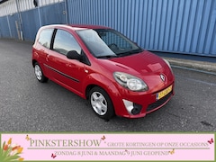 Renault Twingo - 1.2 Dynamique Radio, Lichtmetalen velgen, Mistlamp Bij de verkoop van gebruikte voertuigen