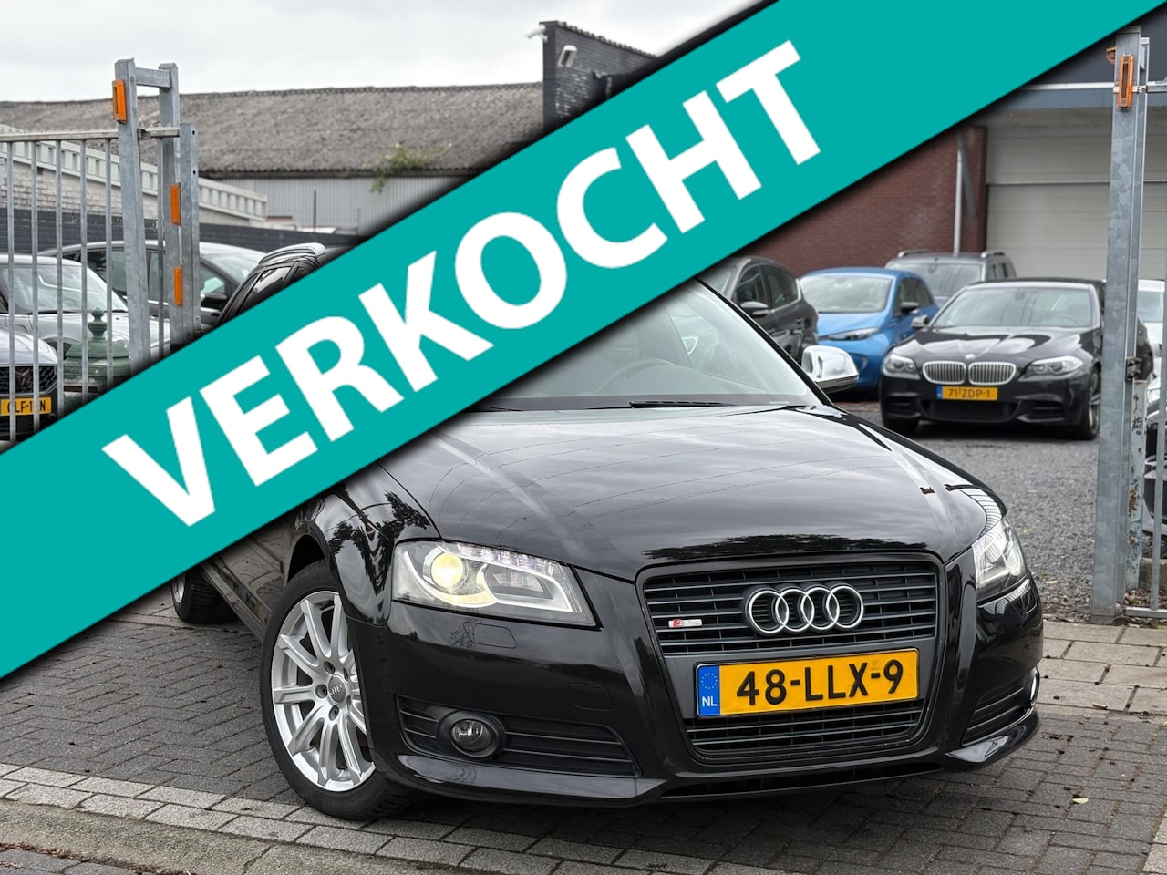 Audi A3 Sportback - 1.4 TFSI S-edition | Xenon | Half Leder | S3 Stuur | - AutoWereld.nl