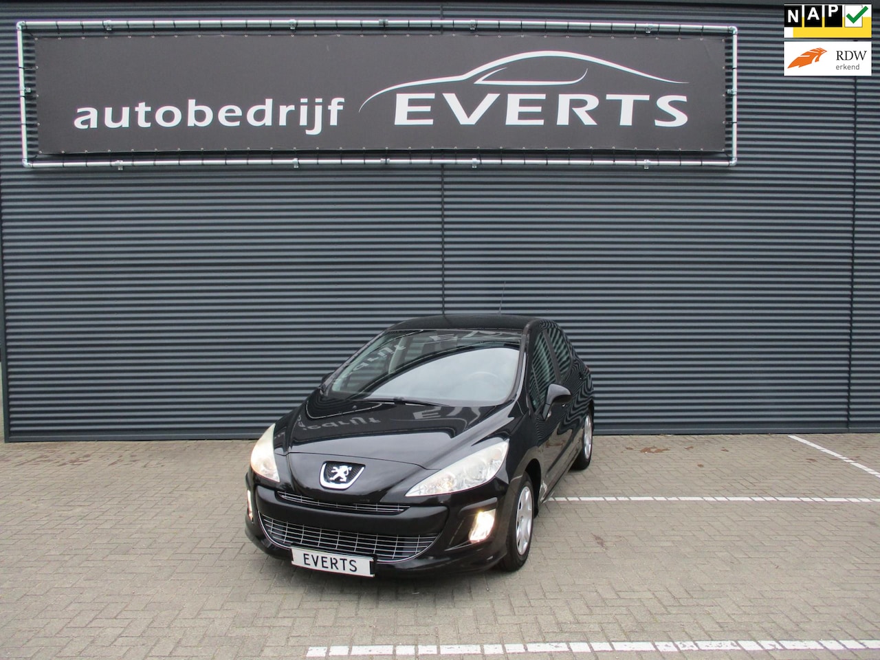 Peugeot 308 - 1.6 VTi XS Nette auto nu scherpe meeneem prijs zoals ingeruild - AutoWereld.nl