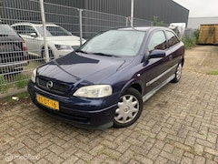 Opel Astra - 1.6 Club Elek. Ramen APK 03/26 NL NAP