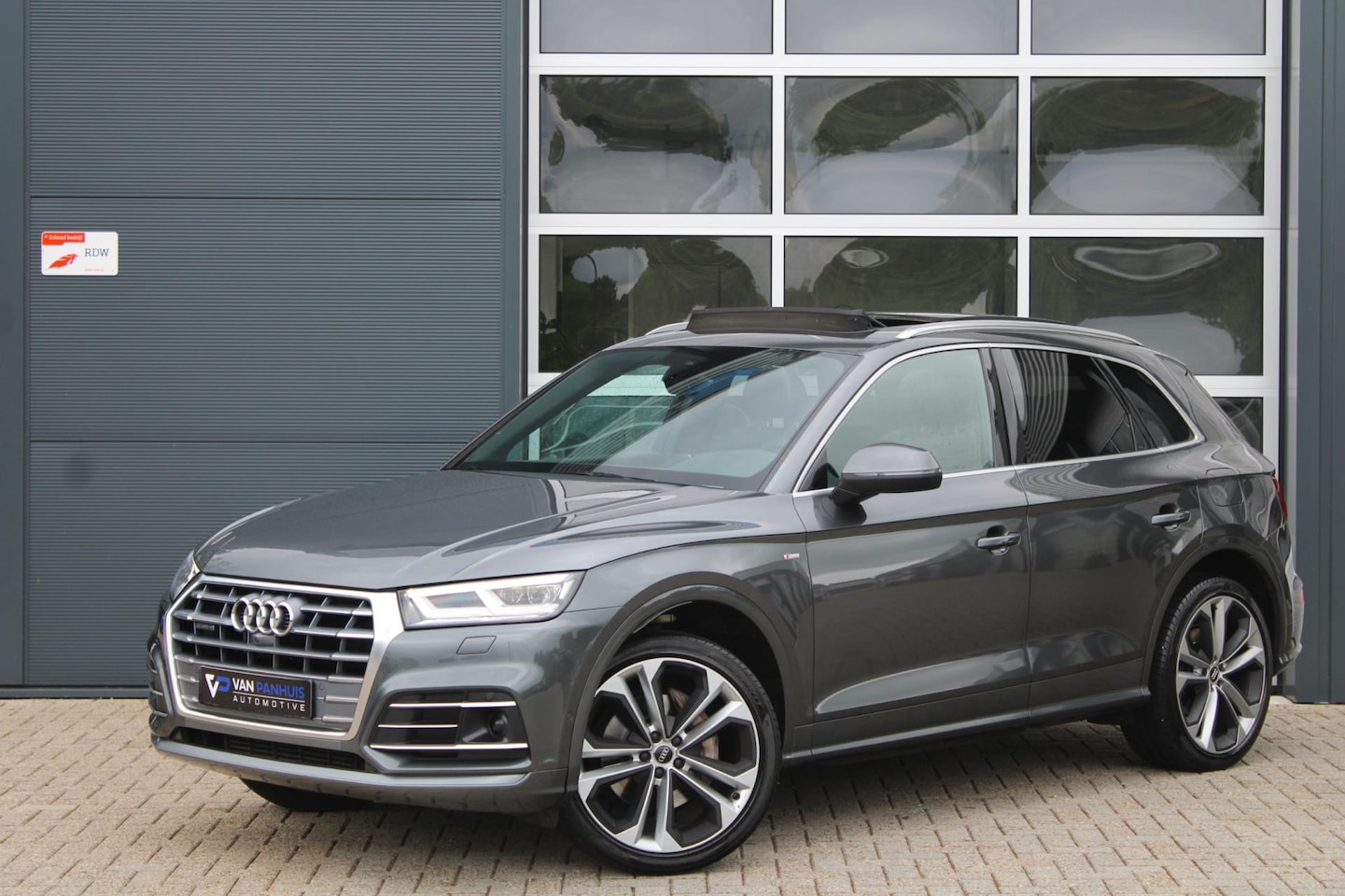 Audi Q5 - 50 TFSI e 300pk Quattro S-Line | Pano | ACC | 21'' | B&O | 360 - AutoWereld.nl