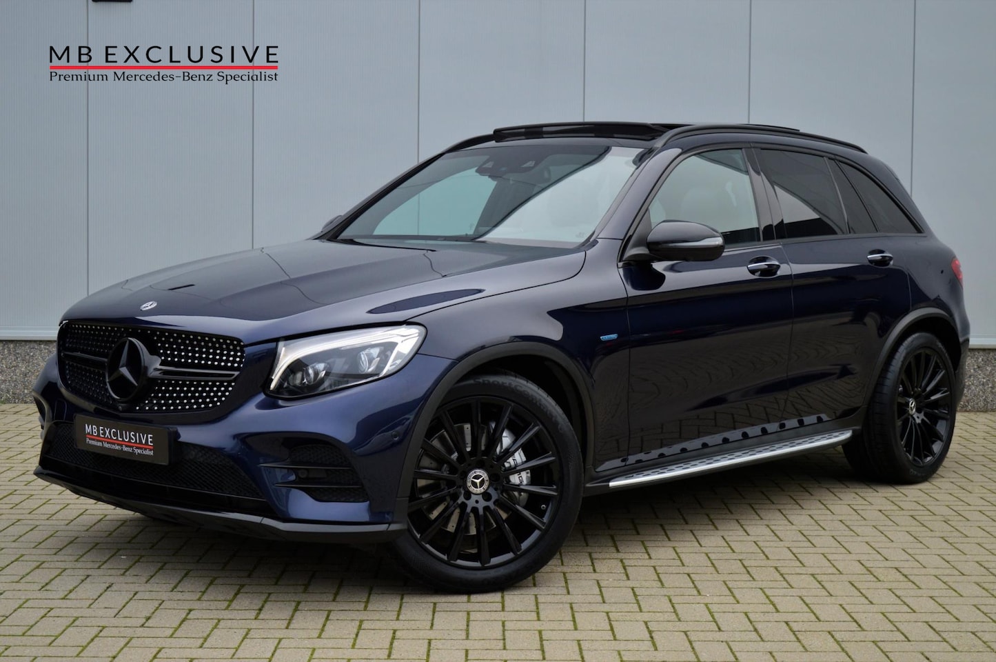 Mercedes-Benz GLC-klasse - 350e 4-Matic AMG Premium Plus Night AUT7 - AutoWereld.nl