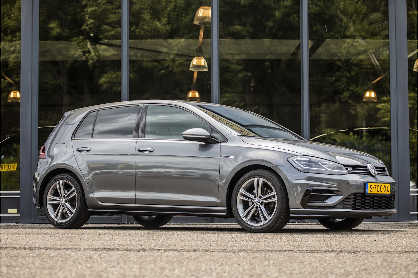 Volkswagen Golf - 1.5 TSI Highline Business R 1.5 TSI Highline Business R - AutoWereld.nl