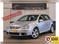 Volkswagen Golf - 1.6 FSI Trendline